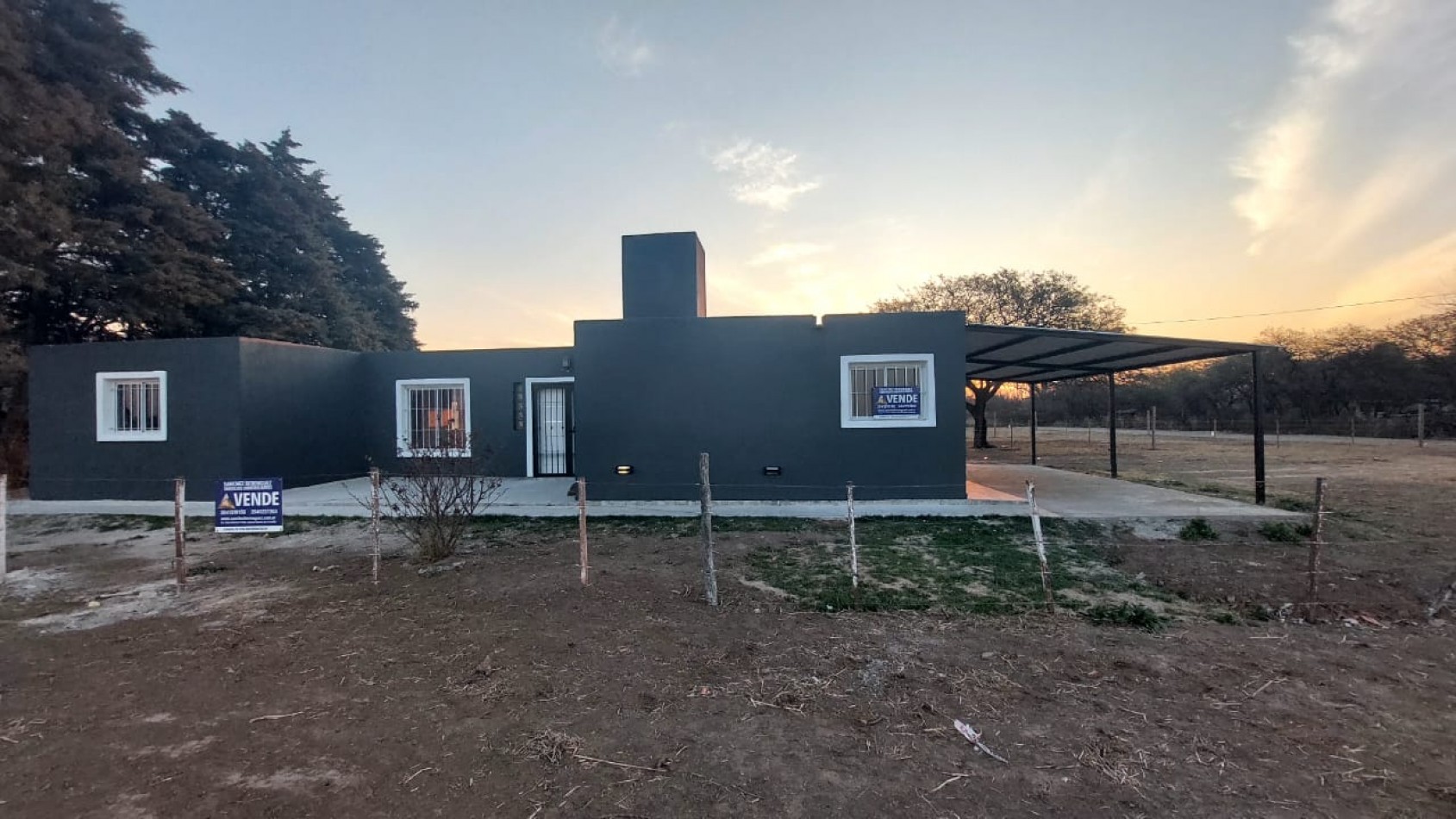 CASA EN VENTA EN MI GRANJA, CORDOBA. CA192