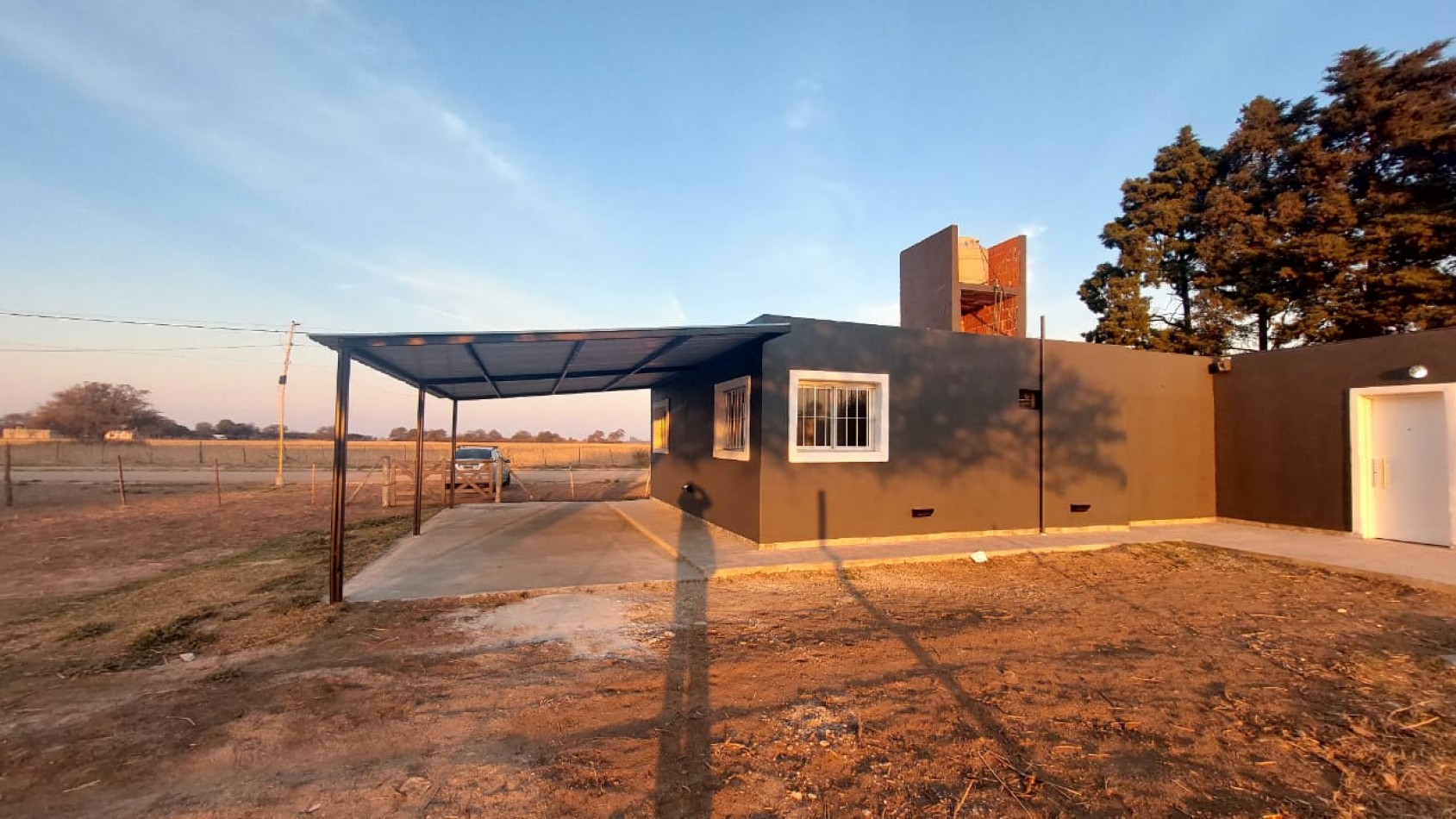 CASA EN VENTA EN MI GRANJA, CORDOBA. CA192