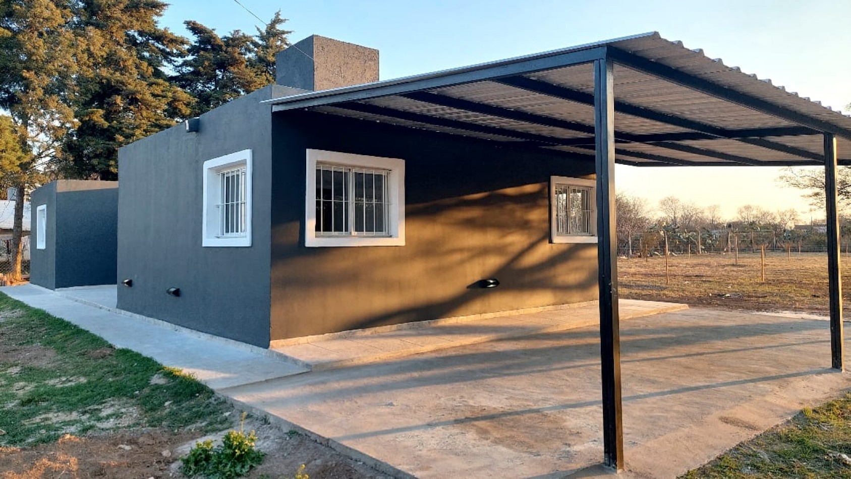 CASA EN VENTA EN MI GRANJA, CORDOBA. CA192