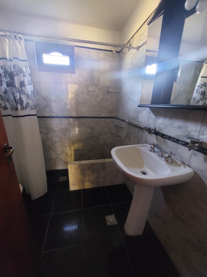 CASA EN VENTA EN COSQUIN, BARRIO EL CONDADO. CA209