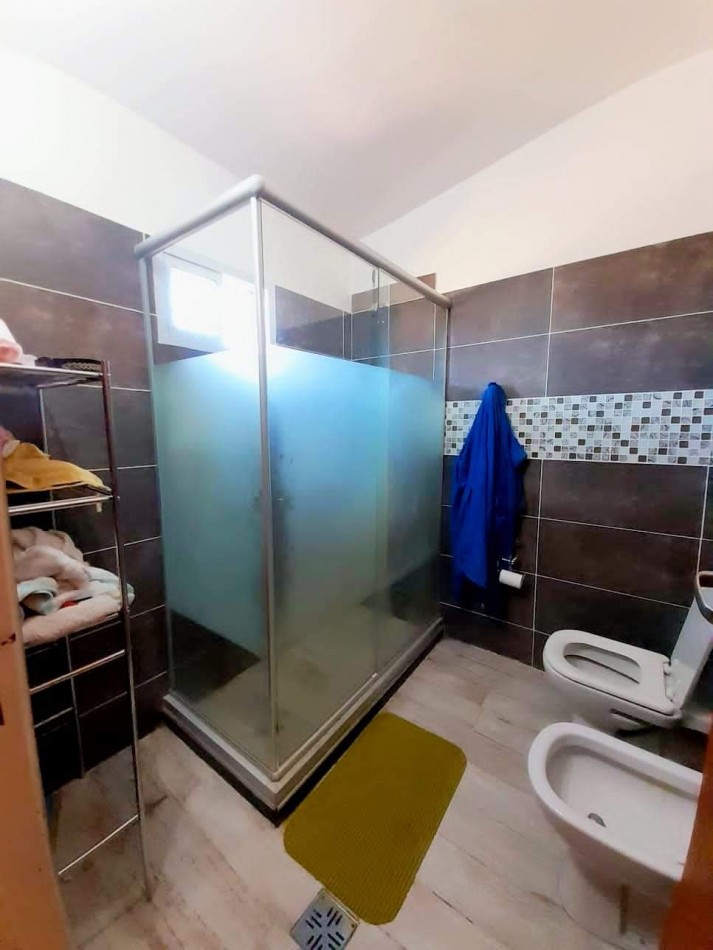 CASA APTA CREDITO HIPOTECARIO en VENTA EN BIALET MASSE, 3 DORMITORIOS Y PISCINA. CA30