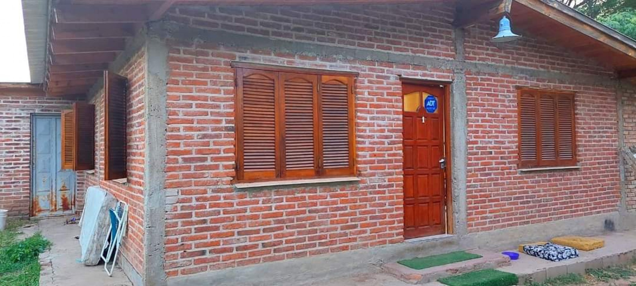 CASA CON APPTO BANCOR ABROBADO EN VENTA EN VILLA CAEIRO, SANTA MARIA DE PUNILLA. CA147