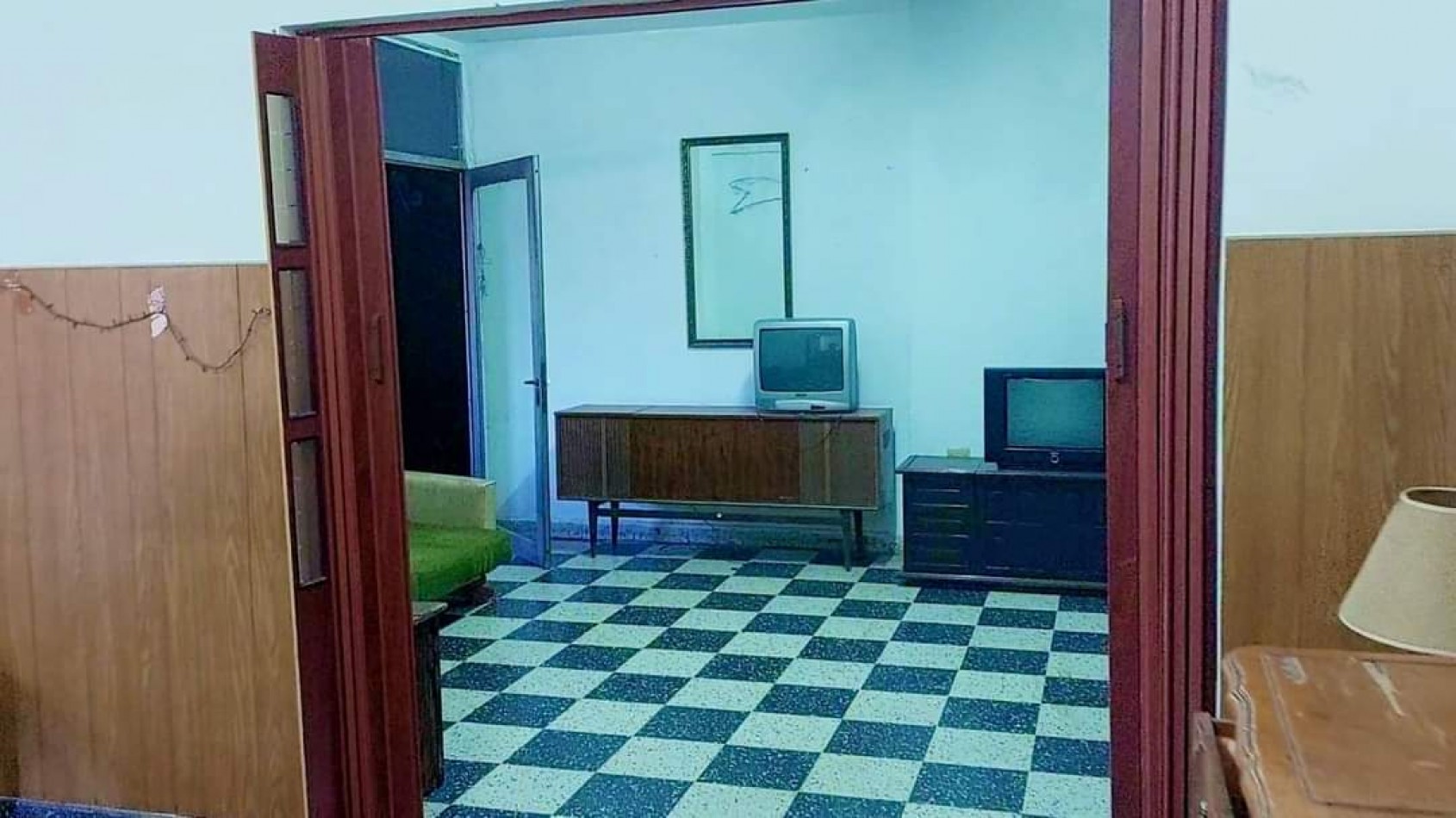 DEPARTAMENTO DE 3 DORMITORIOS EN VENTA EN EL CENTRO DE COSQUIN. CA184