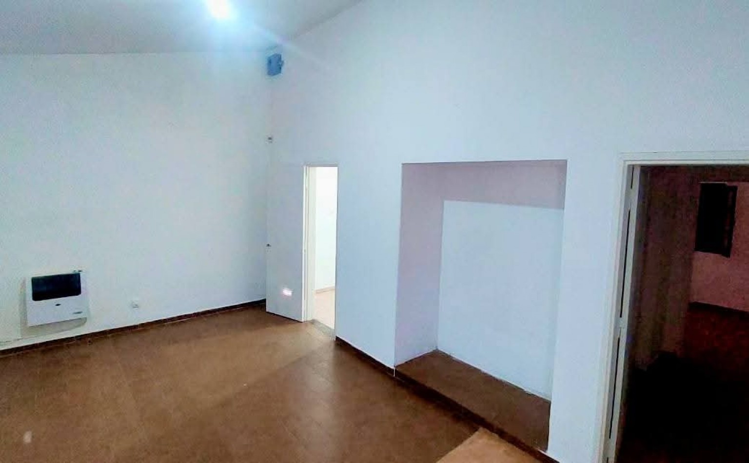 CASA EN VENTA EN BARRIO YOFRE SUD, CIUDAD DE CORDOBA. CA214
