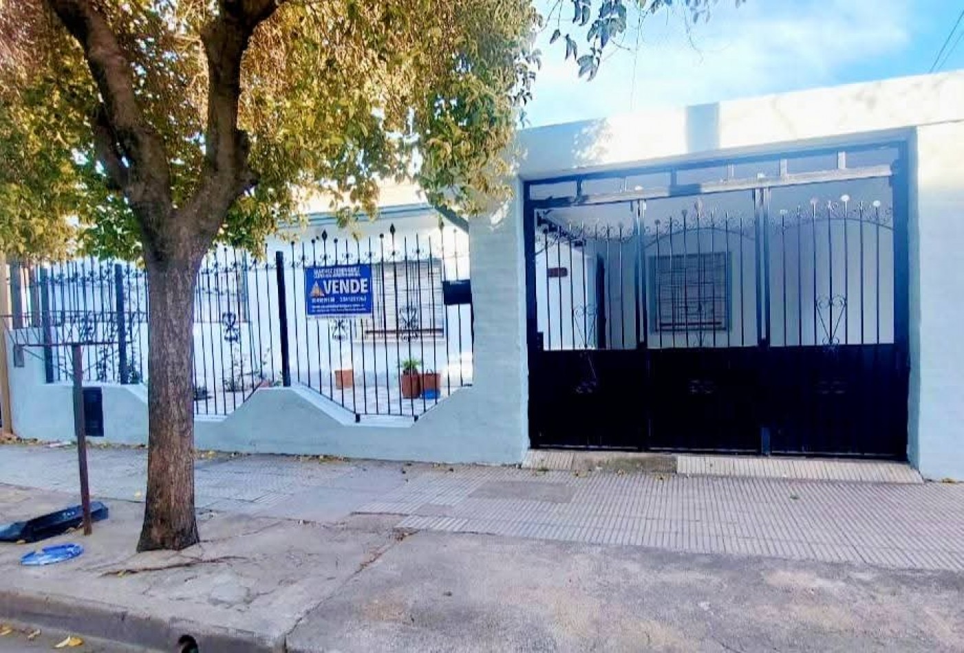 CASA EN VENTA EN BARRIO YOFRE SUD, CIUDAD DE CORDOBA. CA214