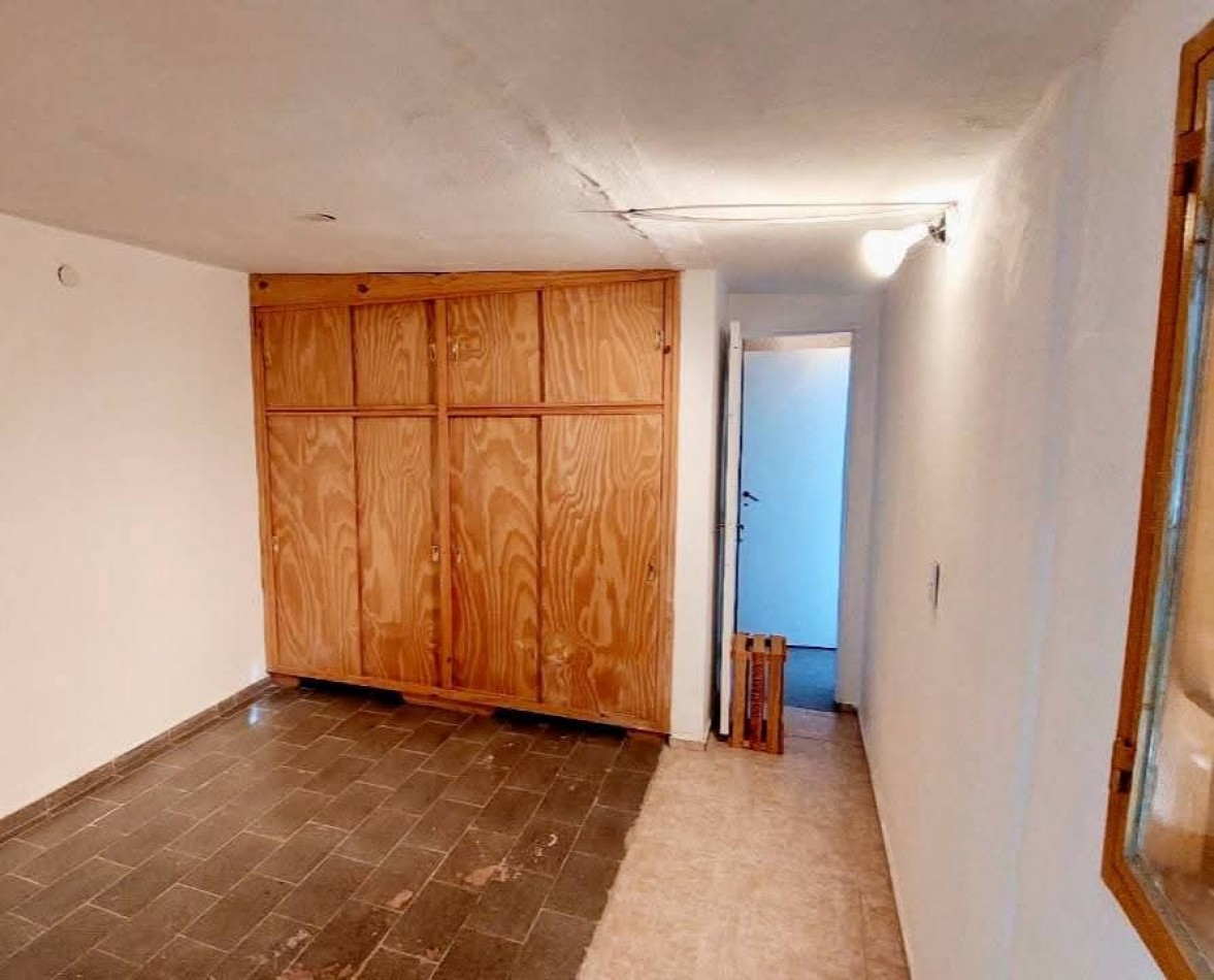 CASA EN VENTA EN BARRIO YOFRE SUD, CIUDAD DE CORDOBA. CA214