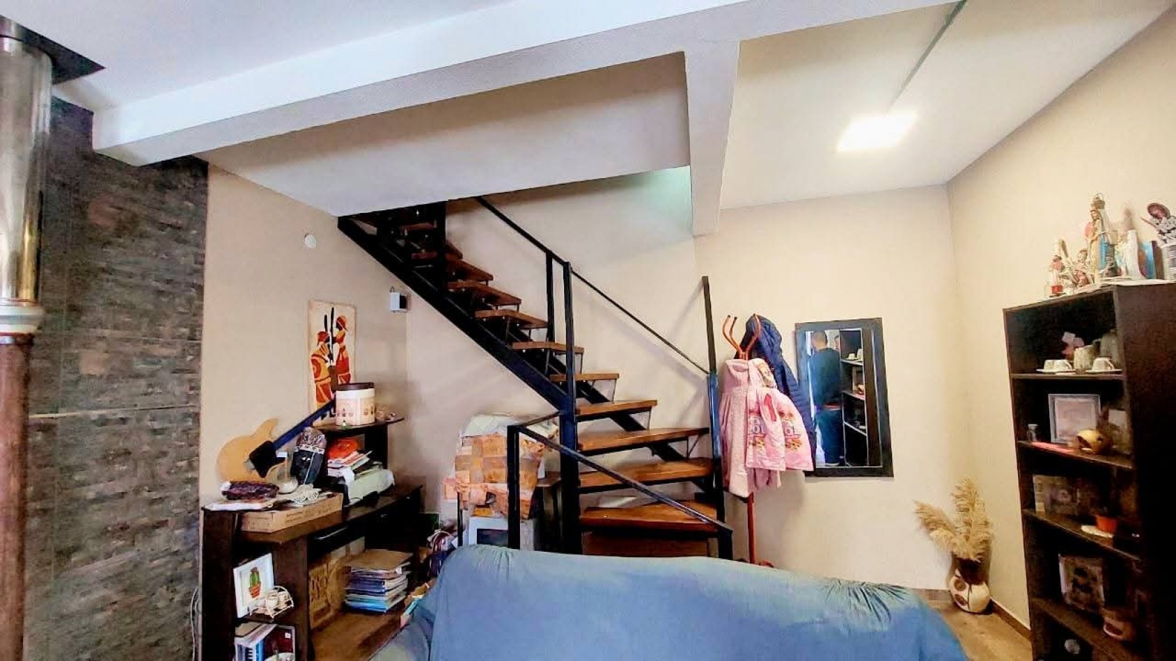 CASA EN VENTA EN MALVINAS ARGENTINAS, CORDOBA. SOBRE IMPORTANTE AVENIDA. CA188F.