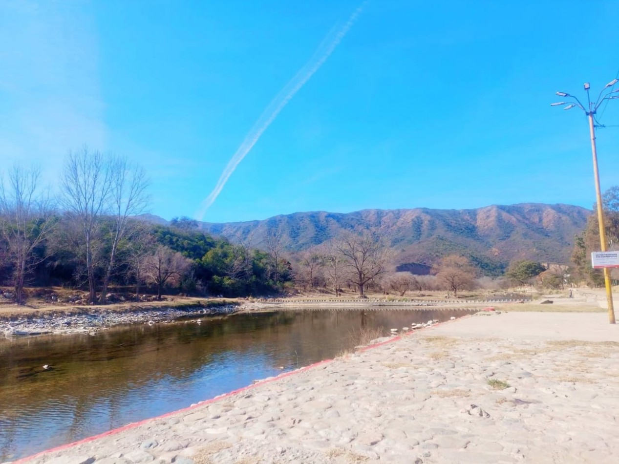 TERRENO DE 930 METROS EN VENTA EN BIALET MASSE. TE133