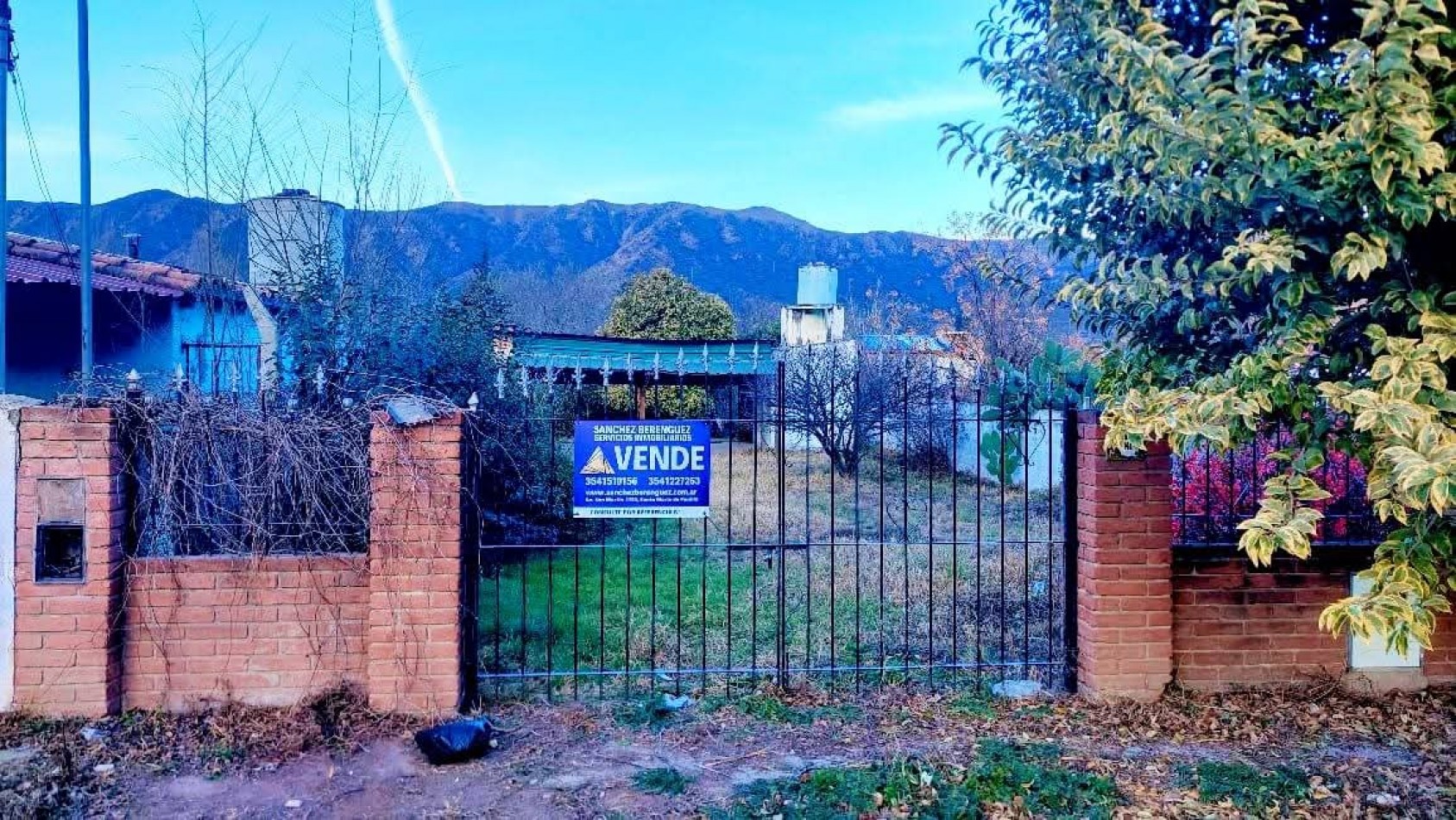 TERRENO CON CONSTRUCCION EN VENTA EN SANTA MARIA DE PUNILLA. TE134