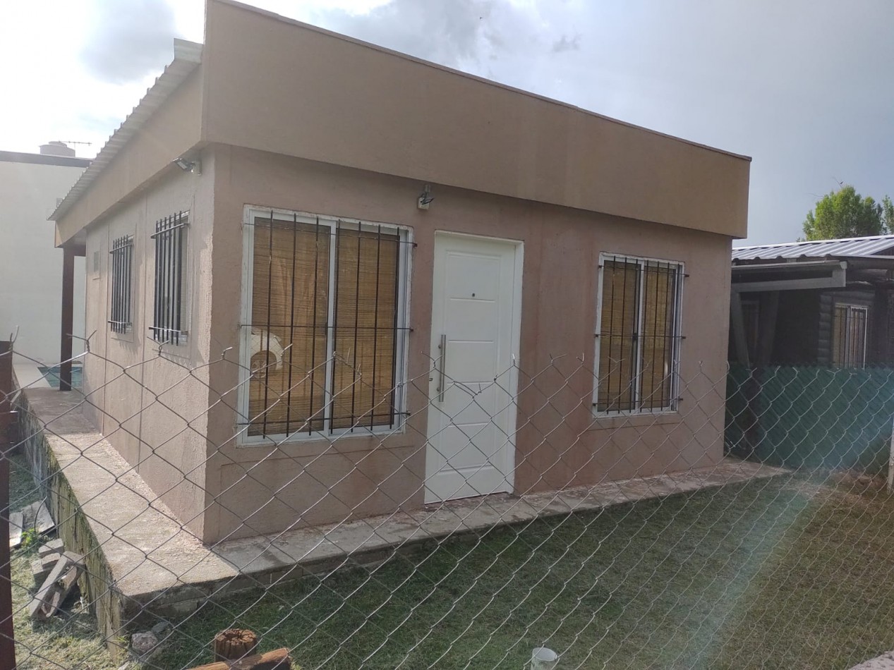 CASA EN VENTA EN SAN ROQUE AL PIE DE LAS SIERRAS. CA225