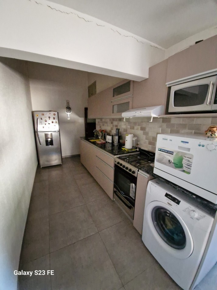 CASA EN VENTA EN BARRIO GRANADEROS PRINGLES, CORDOBA CAPITAL. CA221