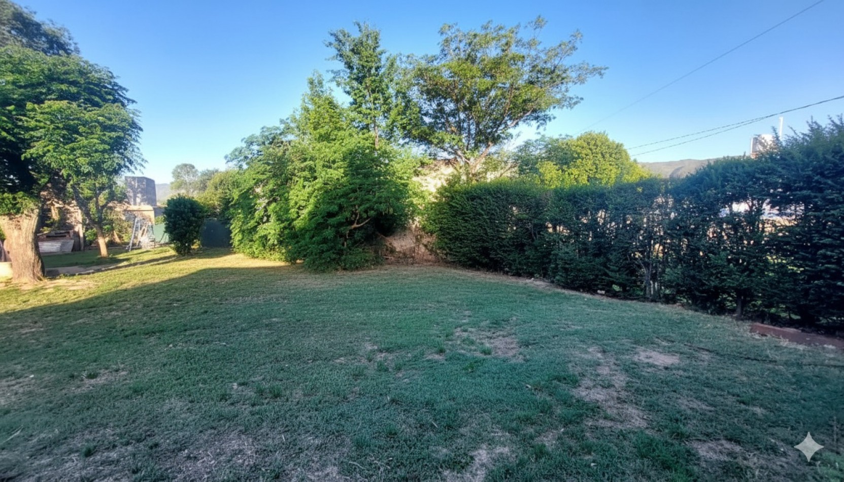 TERRENO CON MEJORAS EN VENTA EN SANTA MARIA DE PUNILLA. TE140