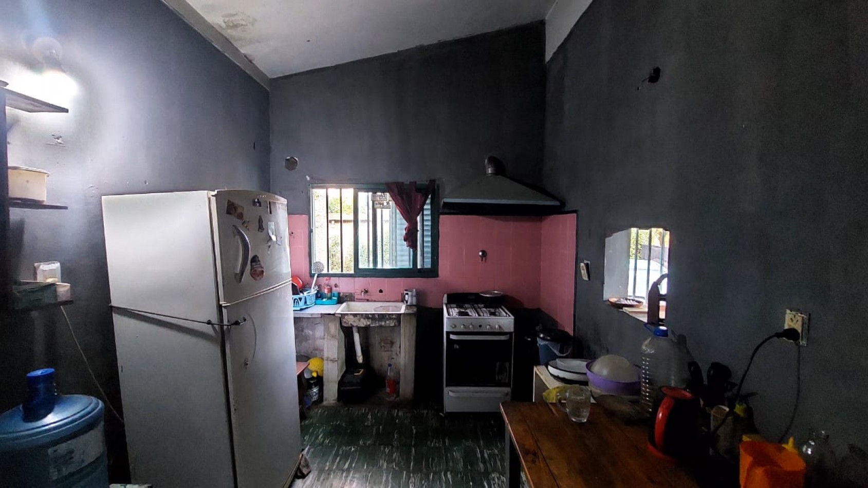 CASA A REMODELAR MAS 2 TERRENOS EN VENTA EN SANTA MARIA DE PUNILLA. CA228