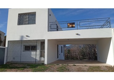 CASA A ESTRENAR EN VENTA EN SANTA MARIA DE PUNILLA. CA226